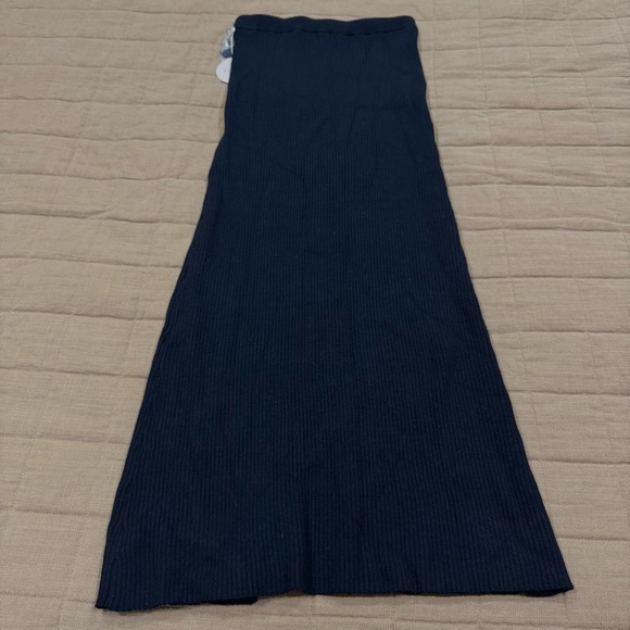 Camila Coelho Revolve NWT Macadamia Knit Skirt Black Slit Size XS Retail $158 - Picture 7 of 7
